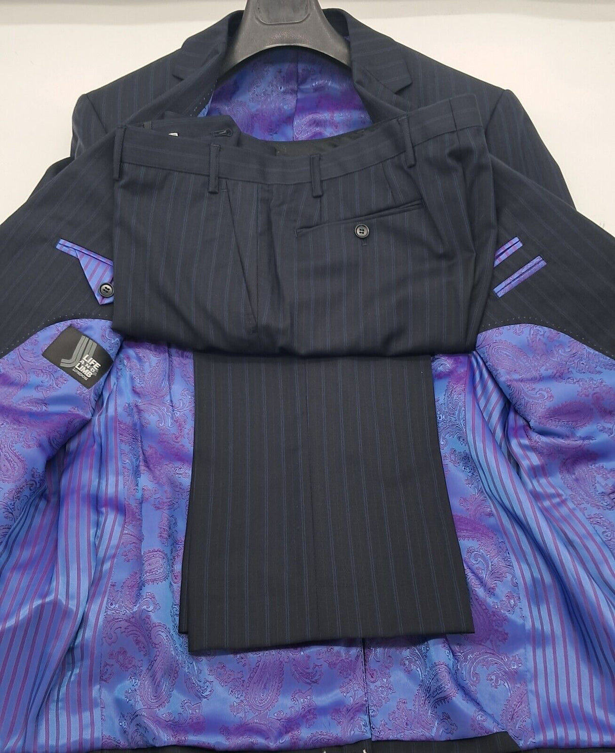 OUTSIZE MENS CLASSIC FIT 2 PC SUIT NAVY STRIPE WOOL SIZE 52-60