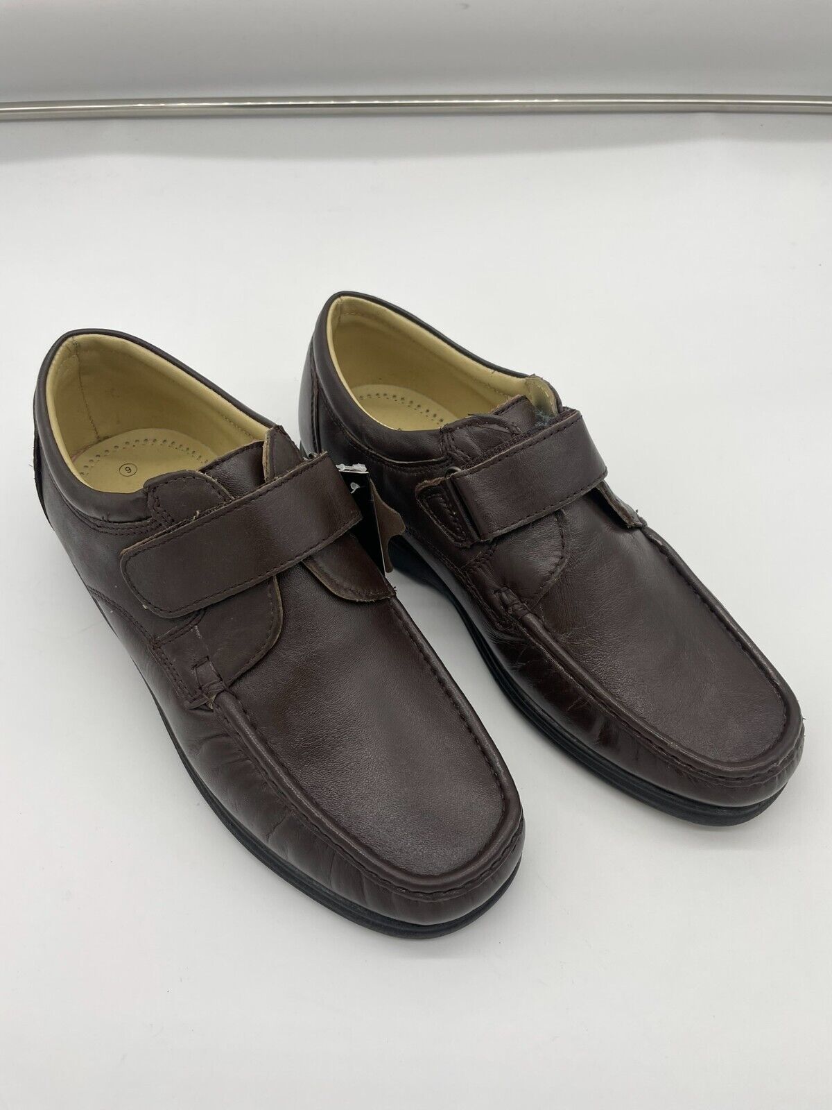 MENS  SOFT LAMBS LEATHER SHOES WITH VELCRO BROWN SIZE 7-12