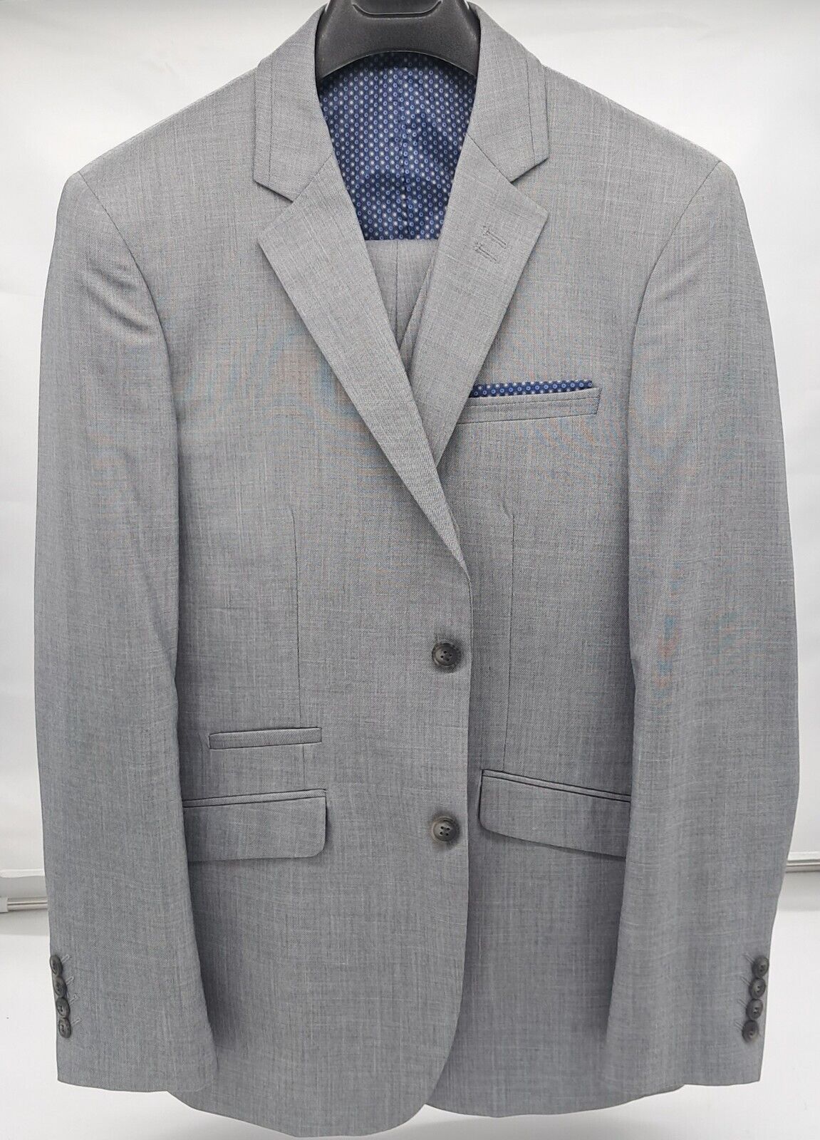 3 PIECE LIGHT GREY REEGAN SUIT